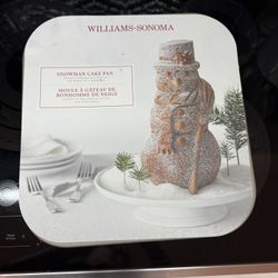 William Sonoma Cake Pan