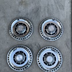 1969 Chevrolet Chevelle Hubcaps 