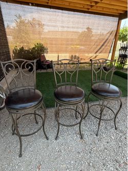 3 Swivel Bar Stools – Metal Frame w/ Cushioned Seats