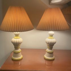 2 Lamps