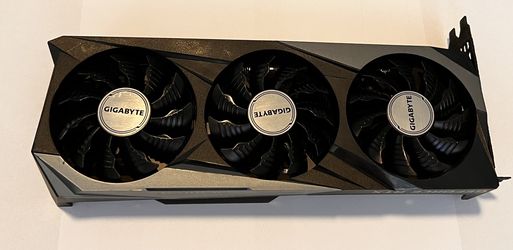 Pre-owned GIGABYTE GeForce RTX 3060 Ti Gaming OC PRO 8G GPU