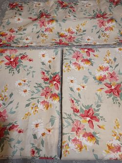 Floral Kitchen Curtains– 3 piece set