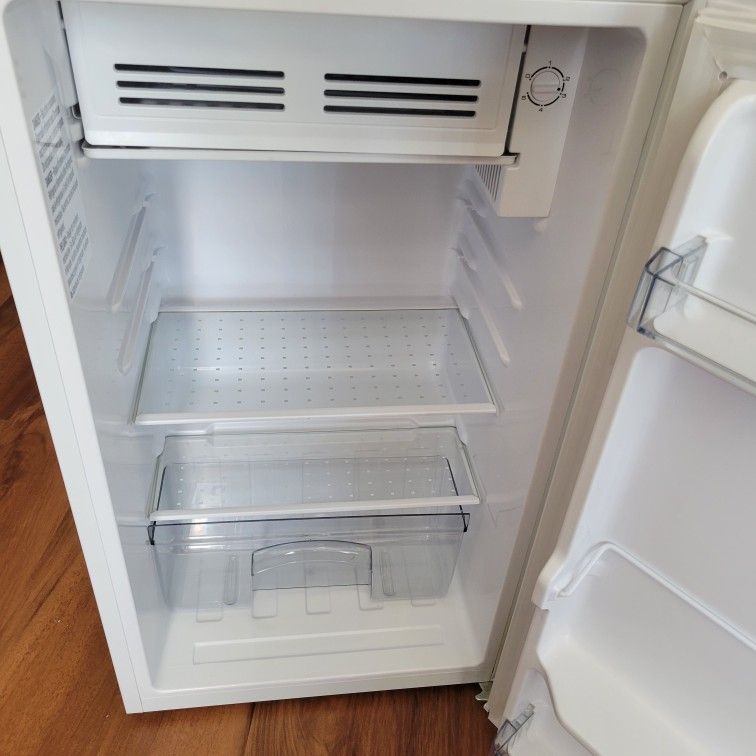 Danby Energy Star 3.3 Cu Ft Mini Fridge