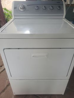 Electric dryer