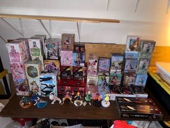 Anime Figure Lot