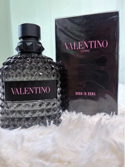 Valentino Born In Roma Perfume