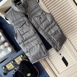 Ferrari Down Vest-Size mens M