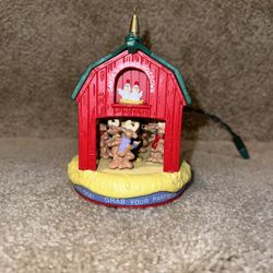 Hallmark “Christmas Morning” Light & Motion Keepsake Ornament 1987 Vintage