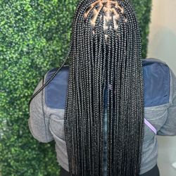 Knotless Braids 