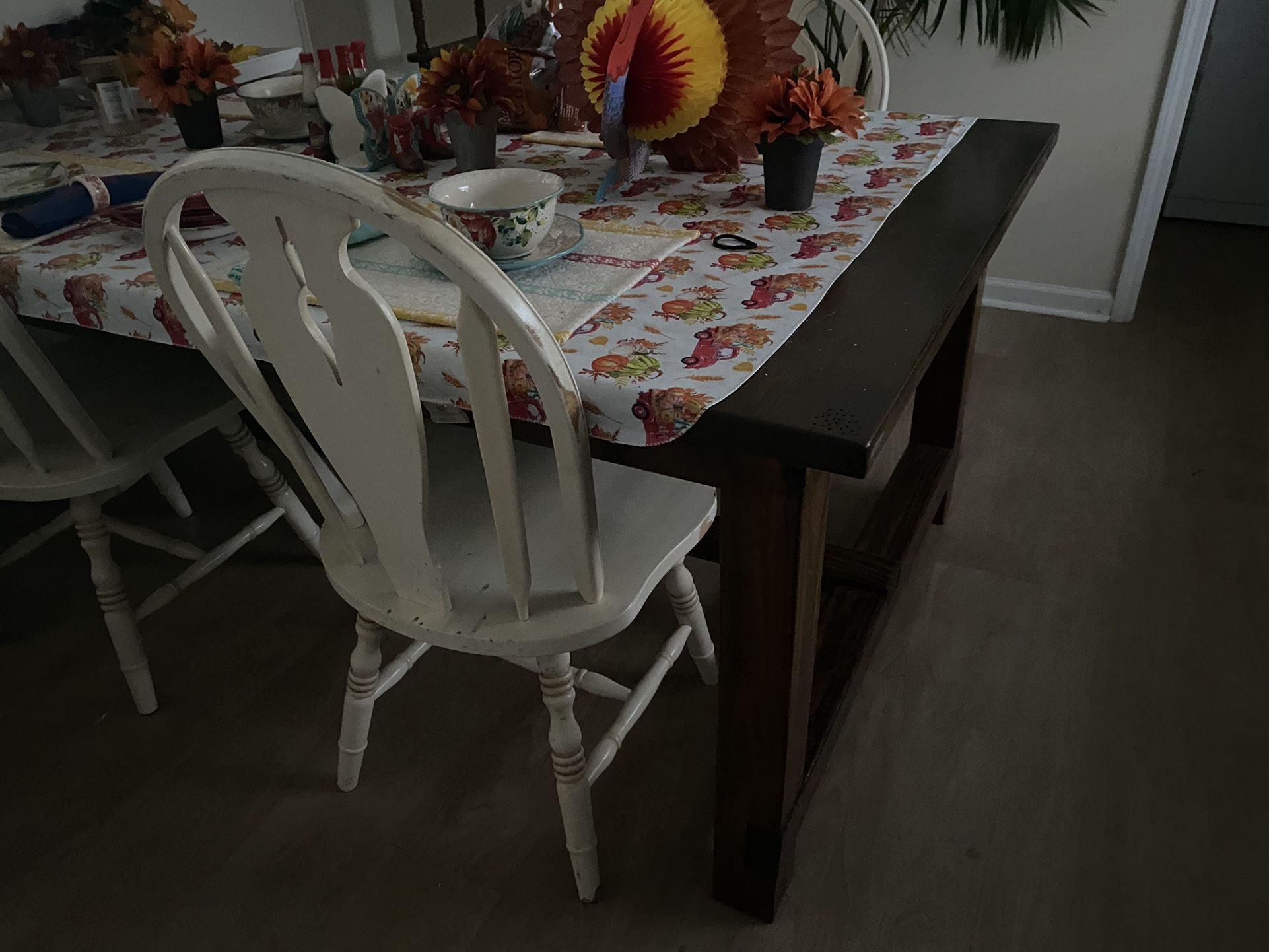 Kitchen Table With Chairs 