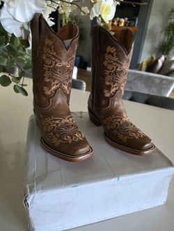 🤠 Youth Girls Genuine Leather Western Boots Square toe Size 2 🤠