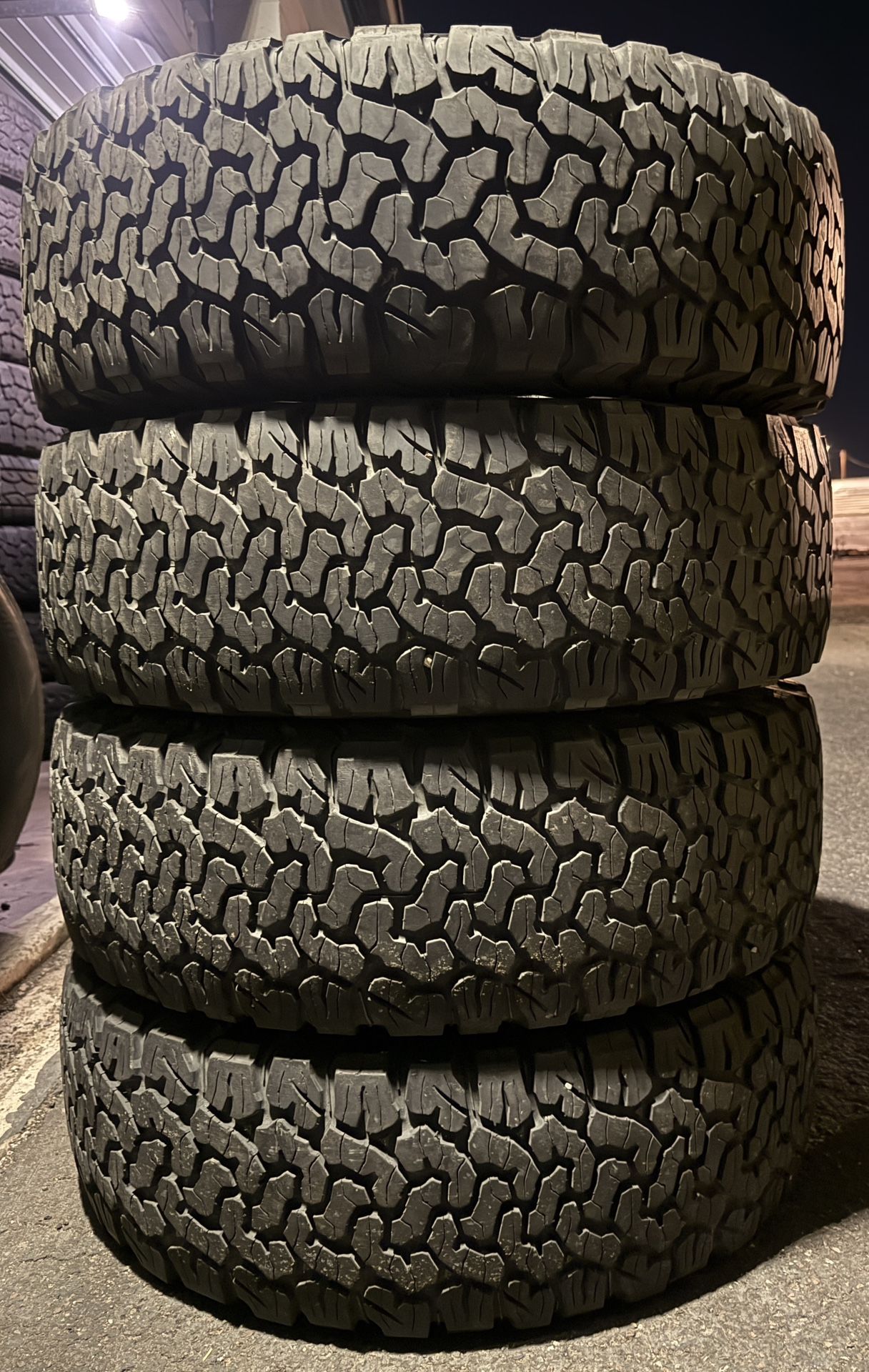 LT 275 70 17 BFGoodrich