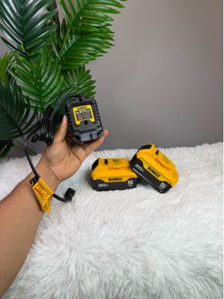 Dewalt 5Ah Battery & Charger Kit 20v