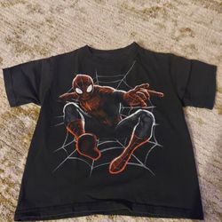 Spiderman tshirt