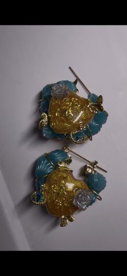 Mini Royal Oasis Heart Earrings