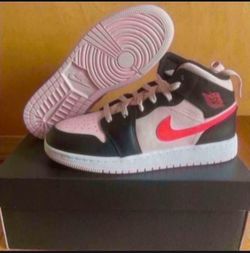 Nike Air Jordan 1 Mid Black Crimson Size 6.5y / 8w Brand New