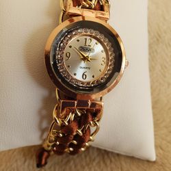 Womens RELOGIO Quartz With Knitting Rope Chain Ajustable..more Details In Lst Photo