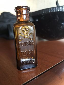 1800’s glass poison bottle