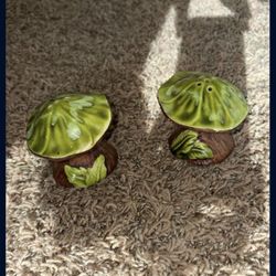 Vintage Mushroom Shakers 