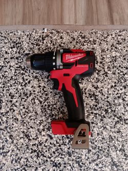 DRILL MILWAUKEE TOOL ONLY