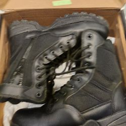 size 9 men wide tactical boots