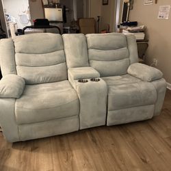 MOVING SALE! 7 PC Living Room Set. DOOR PICK UP