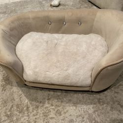 Frontgate Pet Bed Couch- Brand New Never Used 