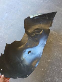 2007 to 2013 Chevy Silverado driver side fender liner