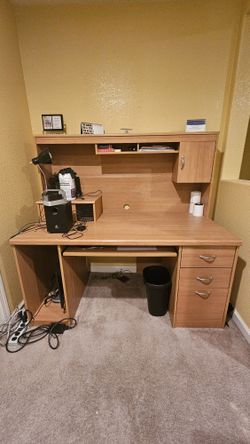 Computer Desk