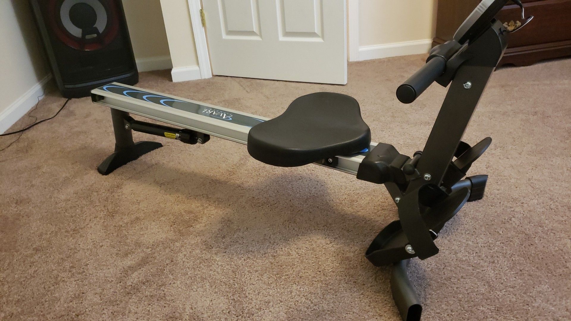 Stamina Avari A350600 Easy glide rowing machine for Sale in