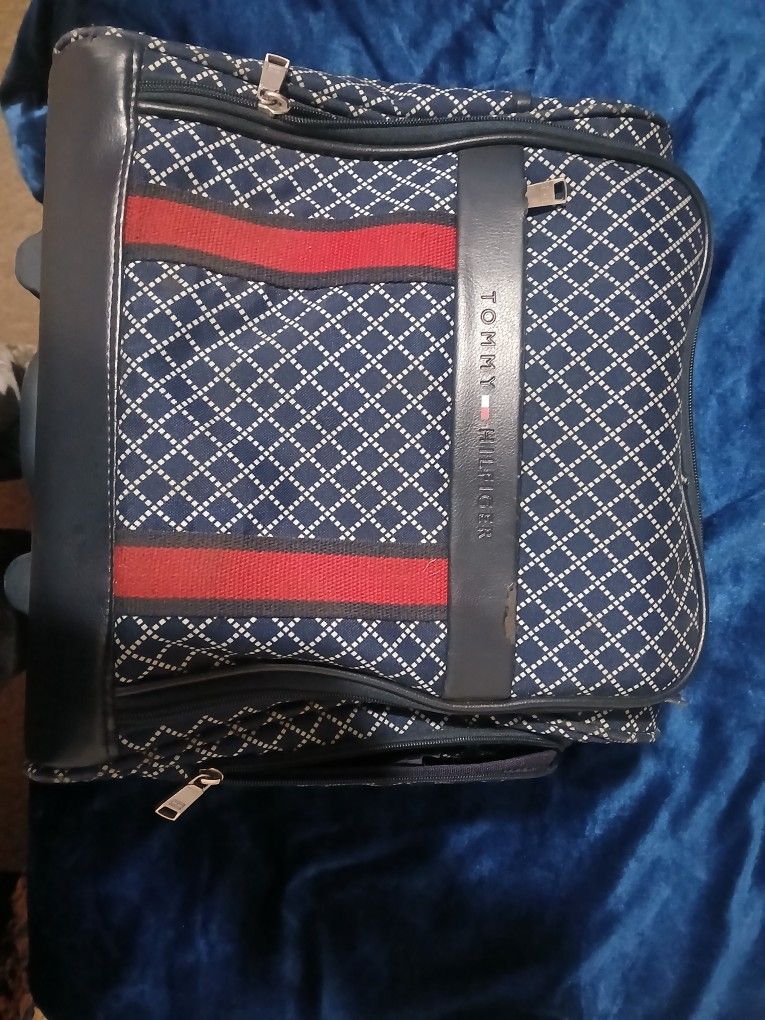 Tommy Hilfiger Rolling Carry On Luggage