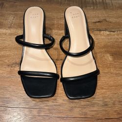 Black Sandal Heel