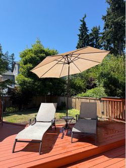 2 Pool Lounge Chairs with Umbrella & Side Table