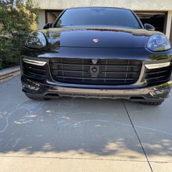 Porsche Cayenne Bumper Cover
