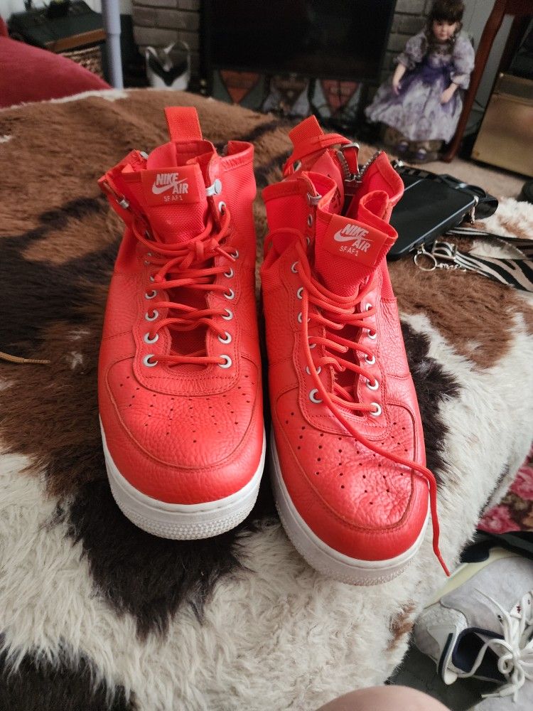 Af1 mens 13 mens