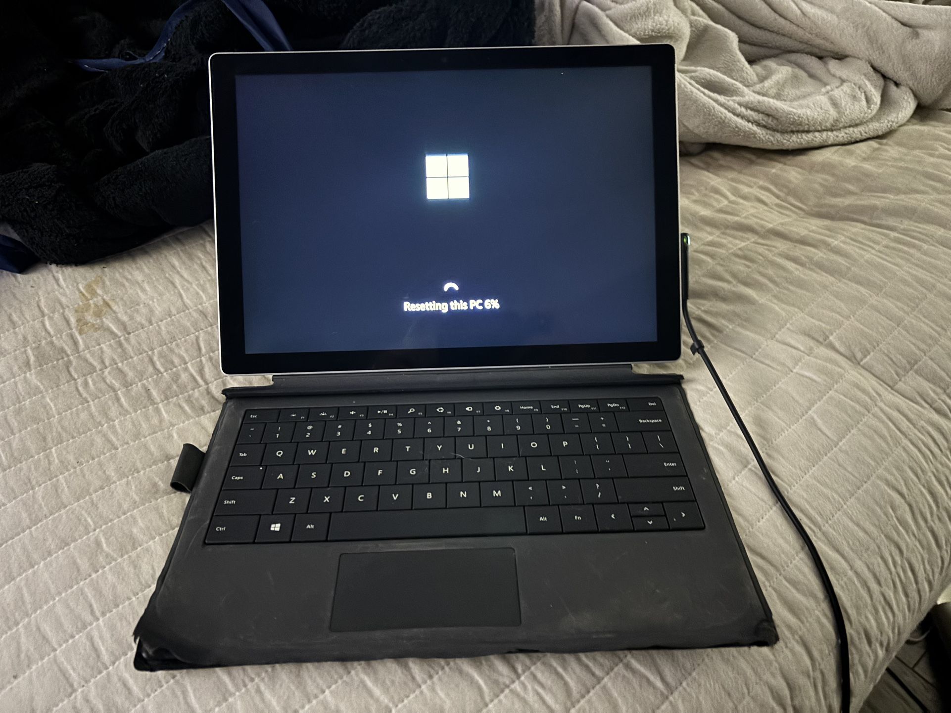 Microsoft Surface Pro 7