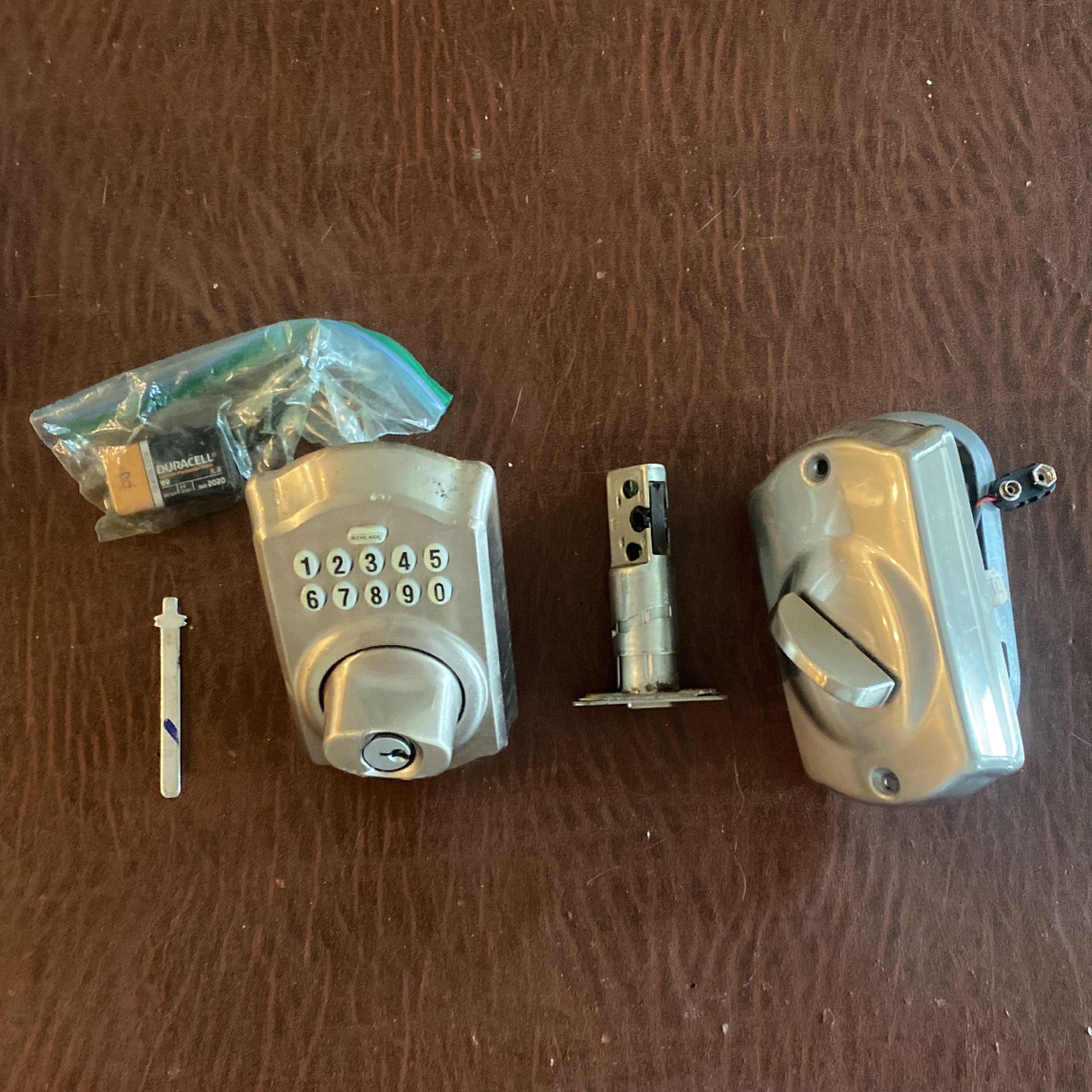 Door Or Shed Lock Schlage BE365