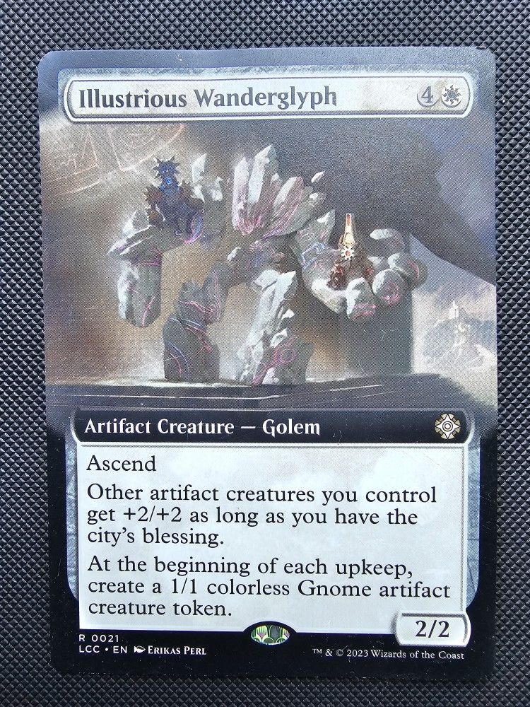 Illustrious Wanderglyph [The Lost Caverns Of Ixalan]