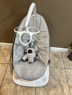 4 Moms MamaRoo Multi motion Baby swing