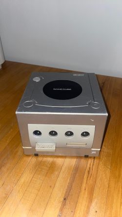 Nintendo GameCube console