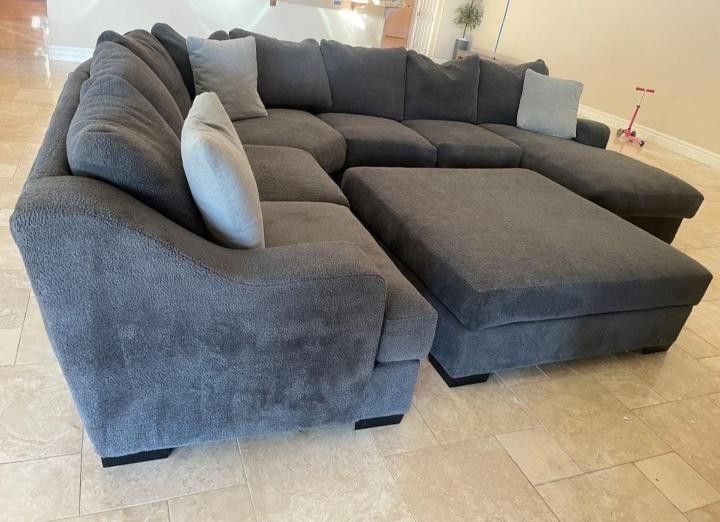 Sectional Couch