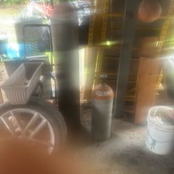 Carbon Dioxide Tank  2 Tank $170