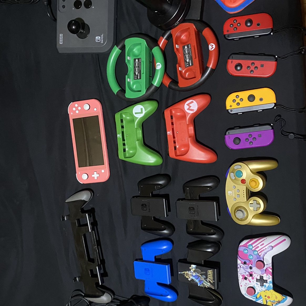 Nintendo Switch lite (Bundle Of Accessories)