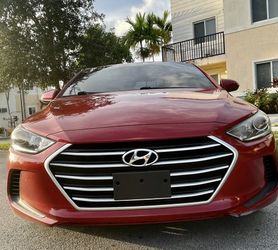 2017 Hyundai Elantra