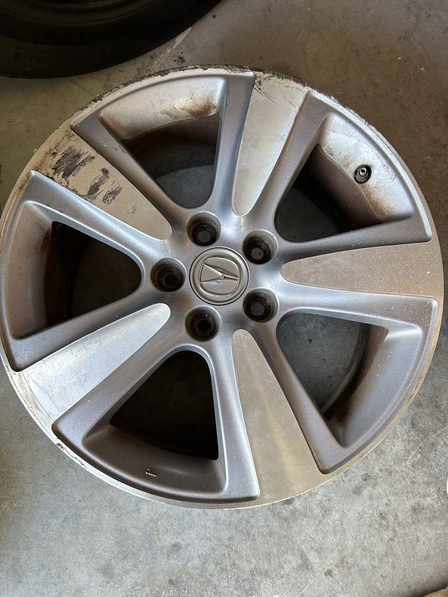 Acura Rim