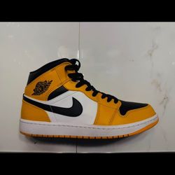 Jordan 1 Mid