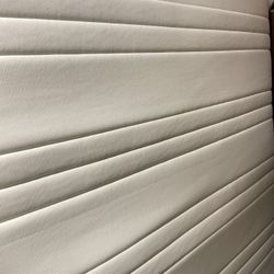 Queen Size Mattress And Bed Frame 