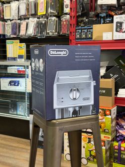 Delonghi espresso and cappuccino machine