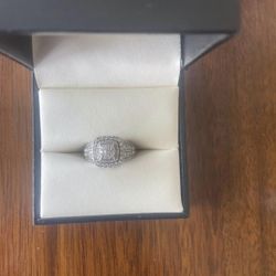 White Gold Diamond Ring 