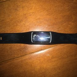 Used Fitbit Charge 5